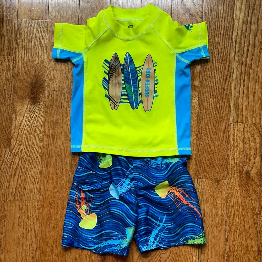 Swim trunks & shirt